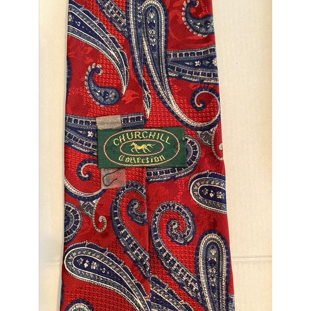 Churchill Collection Mens Red Blue Paisley 100% Italian Silk Necktie Made in USA